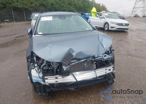 2022 Toyota Corolla Le из США, поврежденный, VIN JTDEPMAE2NJ220812